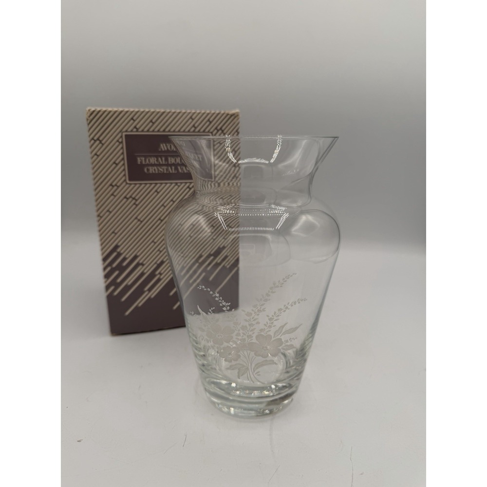 🌸✨Avon Floral Bouquet Vase – Etched Flower – 24% Lead Crystal – EUC – Beautiful